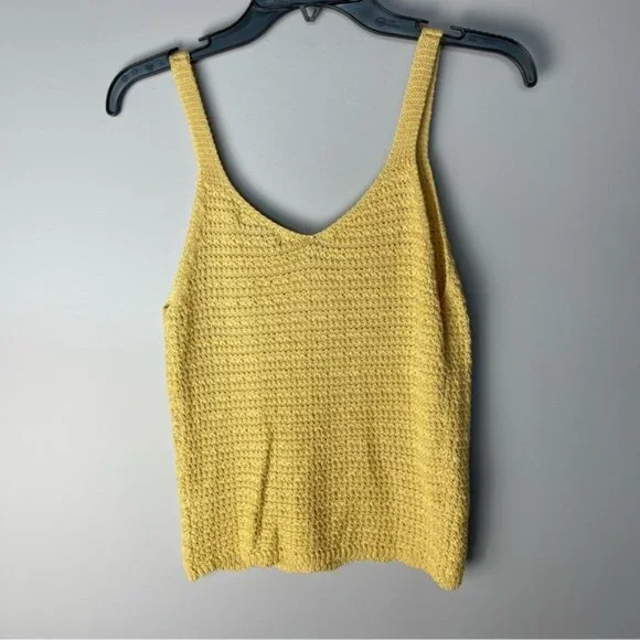 Love Ellie Stitch Fix Yellow Crochet Knit Tank S - Picture 5 of 9